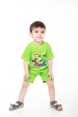 Комплект детский с надписью футболка и шорты